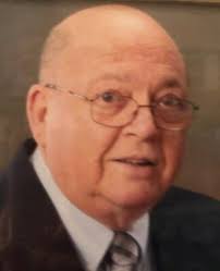 Johnny Earl Center Obituary