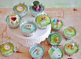 300g butter, 600g icing sugar, food colouring in various pastel shades,. Alice In Wonderland Cupcakes Alice In Wonderland Cakes Alice In Wonderland Cupcakes Alice