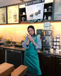Features coffee from starbucks, the reasons for the popularity of coffee houses. Showbiz Neelofa Turns Heads With Edgy Barista Attire