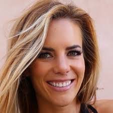 Katie Dunlop's Instagram, Twitter & Facebook