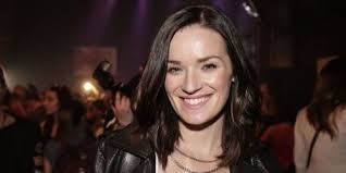 Who is Andrée Watters dating? Andrée Watters boyfriend, husband