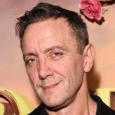 Steve Wilde's Instagram, Twitter & Facebook