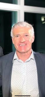 Дешам дидье / didier deschamps. Didier Deschamps Se La Bibliotheque Du Dentiste Facebook