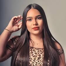 leandra sanchez (@leandrasanchez_27) • Instagram photos and videos