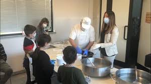 Laboratorio di educazione alimentare per la scuola elementare ed il primo ciclo della scuola media sotto forma di filmato video fruibile su youtube. Spazio Giovani Di Oristano In Corso I Laboratori Di Educazione Alimentare Cagliari Post