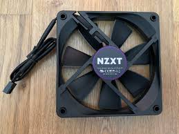 Acerca de nzxt kraken x72nzxt ofrece una de las mejores soluciones para refrigerar tu cpu. Nzxt Kraken X72 Manual