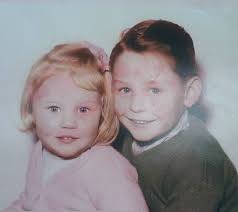 Not sure if this is to damage!? If there's anything anyone can do to tidy  it up. That would be great. X