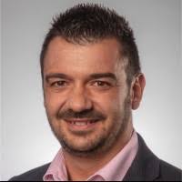 200+ "Cláudio" profiles