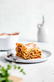 Easy Homemade Lasagna Recipe Classic Lasagna From Broma Bakery Resep Fotografi Makanan Ide Makanan Foto Makanan