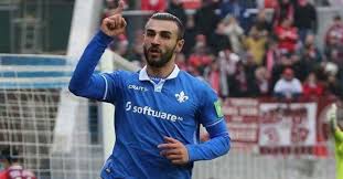 Fenerbahçe, serdar dursun ile 3+1 yıllığına sözleşme imzalandığını açıkladı. Serdar Dursun Zora Girdi Fotomac