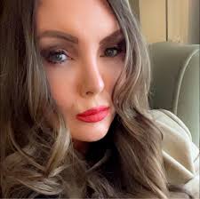 The Walk In Wardrobe Online