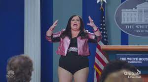 Sarah huckabee sanders was born as sarah elizabeth huckabee. Snl Makes Music Video Out Of Sarah Huckabee Sanders White House Press Briefing Watch News Videos Online