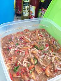 Ikan pari atau yang memiliki nama latin dasyatidae adalah salah satu jenis ikan yang berbahaya. Resipi Air Asam Paling Sempoi Sedap Cicah Dengan Ikan Bakar Rasa Malay Food Halal Recipes Malaysian Food