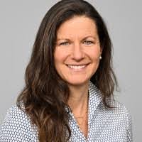 Mary Dilger's Instagram, Twitter & Facebook