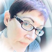 Julie Beagle (juliebbee)