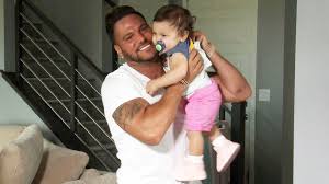 Cortese joined the jersey shore cast in the show's third season. At Home With Ronnie Magro Inside The Jersey Shore Star S New Life As A Single Dad Exclusive Entertainment Tonight