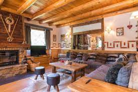 Check spelling or type a new query. Chalet De Montagne En Vanoise Salon Cheminee Style Bois Rustic Living Room Other By Laurent Fabry Photographe Studio Arly Photography Houzz