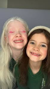 This is my cat Mickey every time!! 😭 Dancer in the video:  @brianmichaelhinds 🕺