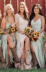 20 New Ideas For Wedding Country Attire Boots Wedding Boots Countrywedding Country Bridesmaid Dresses Country Wedding Dresses Country Wedding Inspiration