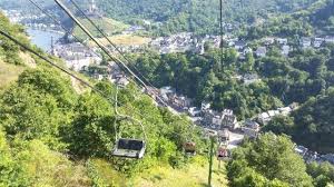 #brunate #como #lagodicomo #funicular #kabelbaan #lakecomo #italia #italy #italia #italie playing in the forest #kabelbaan #speeltuin #forest #bos (at het nationale park de hoge veluwe). Stoeltjeslift In Cochem De Cochemer Sesselbahn Een Kabelbaan Aan De Moezel