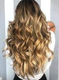 Se sei bionda naturale, per l'arrivo dell'estate puoi osare con schiariture più strong e ultra luminose. Brighting Differenza Con Il Balayage E I Colpi Di Sole Www Glispecialistidelcolore It