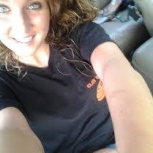 Randi Dillard's Instagram, Twitter & Facebook