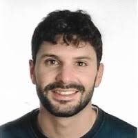 30+ perfiles de «Eliot»