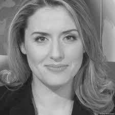 Jenny Perez's Instagram, Twitter & Facebook