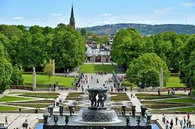 Whether you want to experience the city like a tourist or follow the locals, check out this great resource for your trip. Water Fountain At Frogner Park In Oslo Norway Encircle Photos