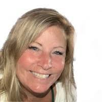 Theresa Bundy's Instagram, Twitter & Facebook