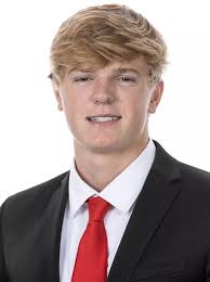 Swimming Badgers open season with wins at Arizona