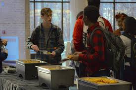 Students land gift card and sweatshirts prizes at event