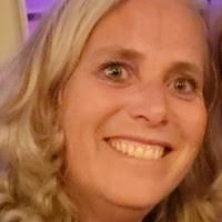 40+ 'Ellen Horst' profiles