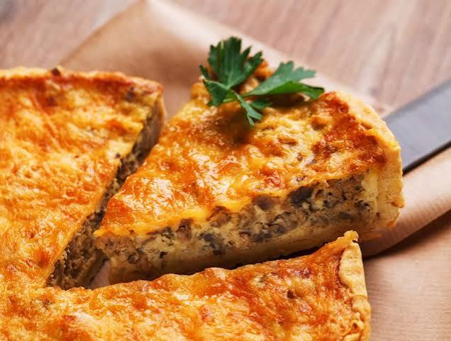 Tako fina! Recept za omiljenu pitu sa sirom i šampinjonima