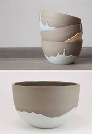 Celine Fafard Of Parceline Has Created A Collection Of Stoneware With Unique Drip Patterns Ceramica Ideas Tazon De Ceramica Ceramica Artesanal