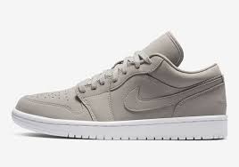 Air Jordan 1 Low Grey Fog Dc0774 002 Sneakernews Com In 2020 Air Jordans Jordan 1 Low Jordans