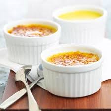 Tiny Vanilla Creme Brulee Creme Brulee Recipe Brulee Recipe Small Desserts