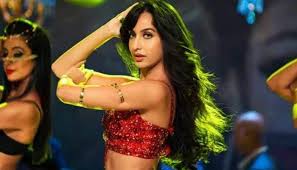 Nora fatehi hot belly dance performance on stage viral video. Entertainment News Throwback To The Time When Nora Fatehi S Dilbar Dance At Zee Cine Awards Set The Stage Burning Watch People News Zee News
