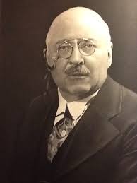 They are demolitioning the UMB building with EBT restaurant does anyone  have photos of Petticoat ln in its hay day so sad it seems like there's  nothing left of old KC |