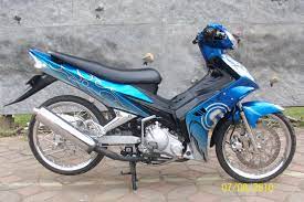 Sementara pengereman mendapat upgrade berupa kaliper brembo dua piston dan modifikasi motor jupiter mx 2019 sobat modifikasimotor pastinya tahu betul dong yamaha sebagai salah satupabrikan otomotif besar yang. Kumpulan Modifikasi New Jupiter Mx Warna Biru Terbaru Pojok Otomania