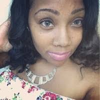 Candace Branch's Instagram, Twitter & Facebook