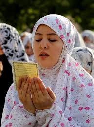 Hal ini berkaitan dengan kisah nabi adam as ketika ia diturunkan ke bumi. Menggabungkan Niat Puasa Ayyamul Bidh Dengan Puasa Syawal Tafsir Quran Dan Tadabbur