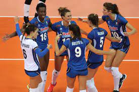 Le olimpiadi di pallavolo a tokyo 2021 sono in programma da sabato 24 luglio fino a domenica 8 agosto, con le squadre italiane e le nazionali maschile e femminile protagoniste dei giochi olimpici. Fl6ku9gz9i64sm