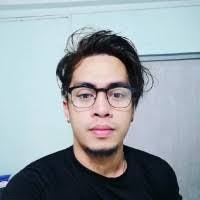 Mark Navarra's Instagram, Twitter & Facebook