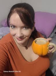 Get well wishes and outfit compliments in Quackers for Quacker Factory group