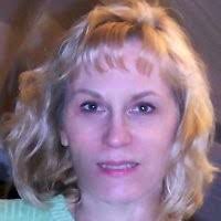 Lyn Robinson Email & Phone Number