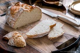 Hello, heute habe ich ein brot für euch, das ohne hefe gebacken wird. Schnelles Quarkbrot Ohne Hefe Ohne Gehzeit Brotrezept
