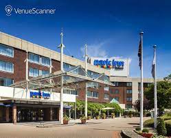 Hotels with free local buses to heathrow terminal 4. Hire Radisson Hotel London Heathrow Le Clerque Venuescanner