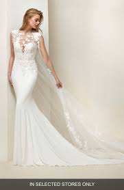 Drail Tulle Crepe Mermaid Gown Main Color Off Cape Wedding Dress Pronovias Wedding Dress Pronovias Dresses