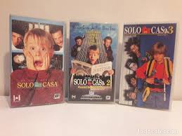 Cuatro espías de alta tecnología industrial roban un microchip ultrasecreto y confiadamente lo ocultan en un coche de juguete de control remoto. Solo En Casa 1 2 Y 3 Vhs Comprar Peliculas De Cine Vhs En Todocoleccion 129472307